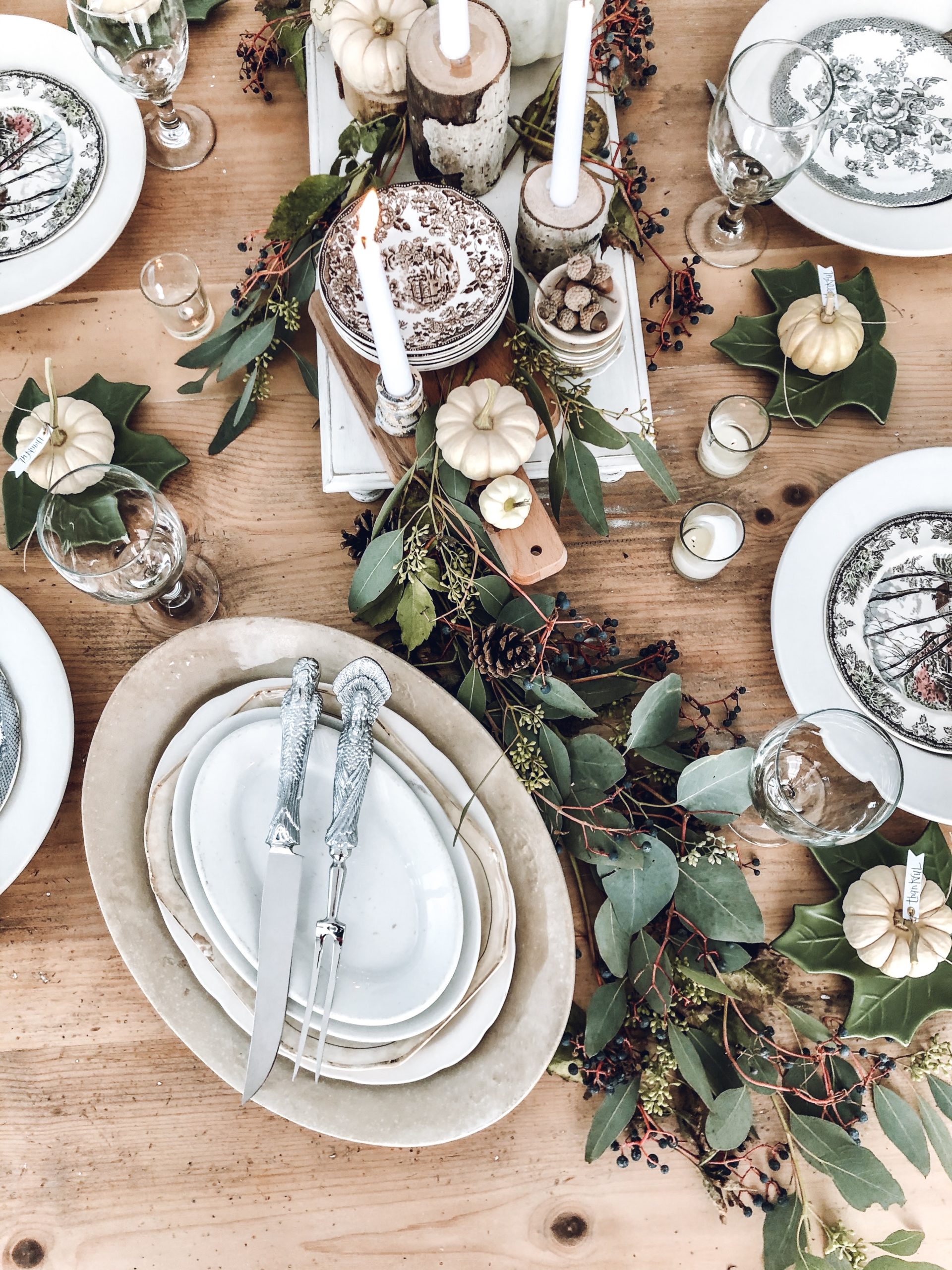 Elegant Thanksgiving Tablescapes